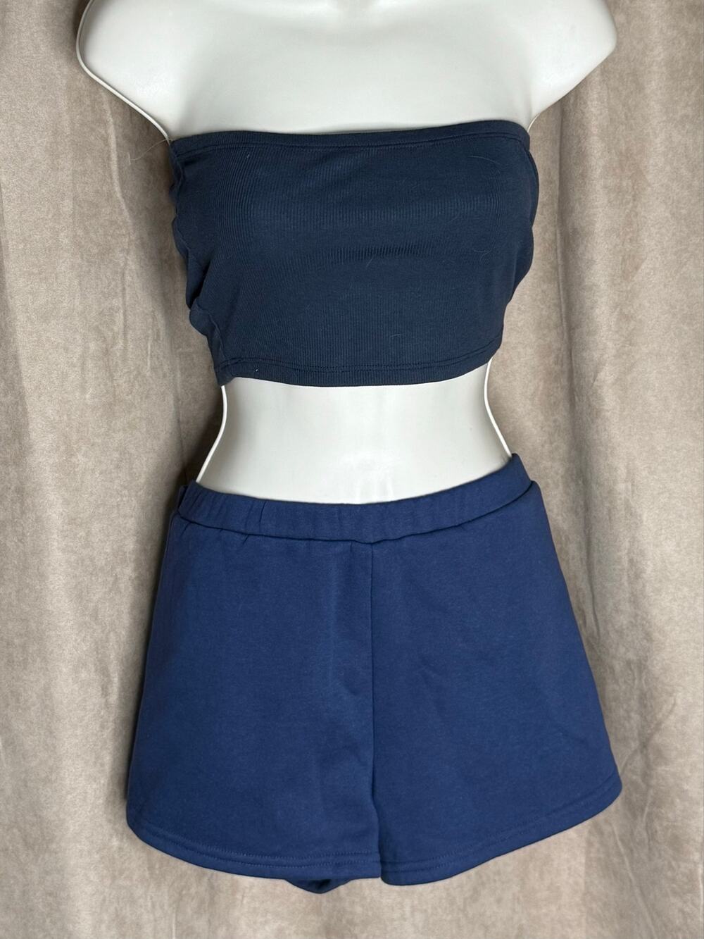 Roxy Navy Blue Hike Sweatshorts Shorts XXL NWT and Roxify Tube Top XXL NWOT